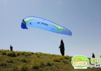 宁夏沙坡头富阳滑翔伞 宁夏沙坡头自驾旅游几月去最好
