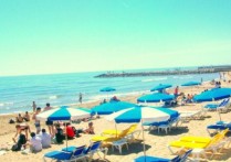 西班牙海滩 国外最漂亮的海滩