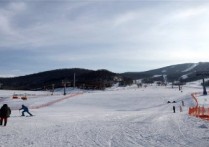 松花湖滑雪场 吉林市万科滑雪场雪道图