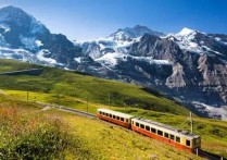 瑞士阿尔卑斯山 阿尔卑斯山横跨几个国家