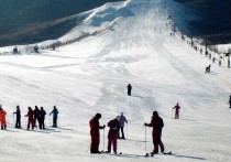 清凉山滑雪场 夏天国内十大滑雪场排名